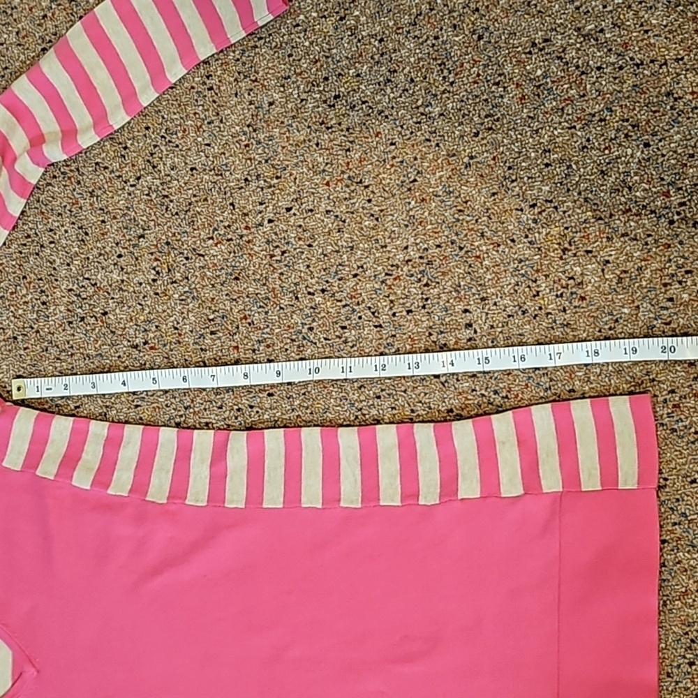 Lilly Pulitzer V-Neck Sweater! Worn Once!! - Picture 9 of 12